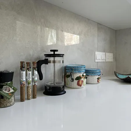 Modern Seaside Retreat Near Nissi Апартаменти Айя-Напа